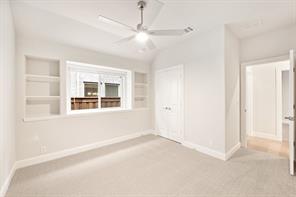2405 Drummond Street - Photo 13