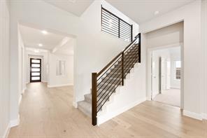 2405 Drummond Street - Photo 28