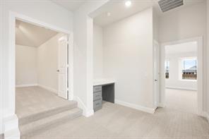 2405 Drummond Street - Photo 39