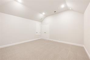 2405 Drummond Street - Photo 40