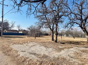 3210 Hickory Street - Photo 2