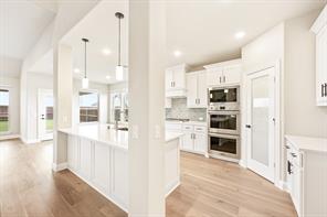 2724 Railway Street - Photo 11