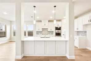 2724 Railway Street - Photo 12
