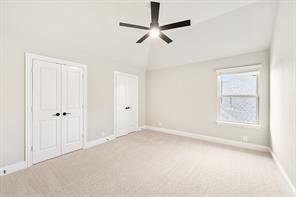 2724 Railway Street - Photo 33