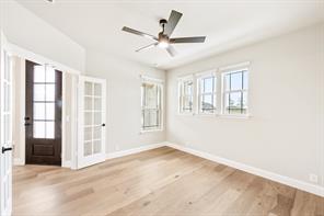 2724 Railway Street - Photo 6