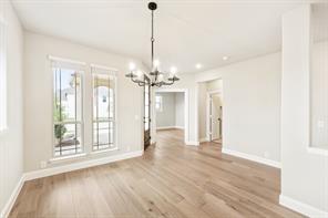 2724 Railway Street - Photo 7