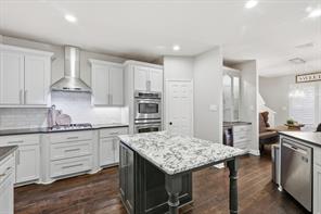 1001 Bridgeport Lane - Photo 17