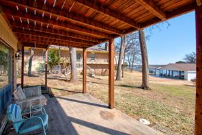 207 Kiowa Drive W - Photo 17