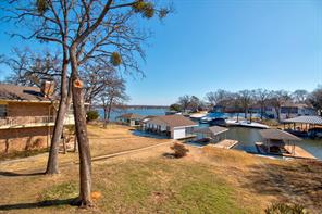 207 Kiowa Drive W - Photo 18