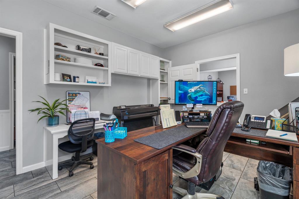 132 W Mcleroy Boulevard - Photo 10