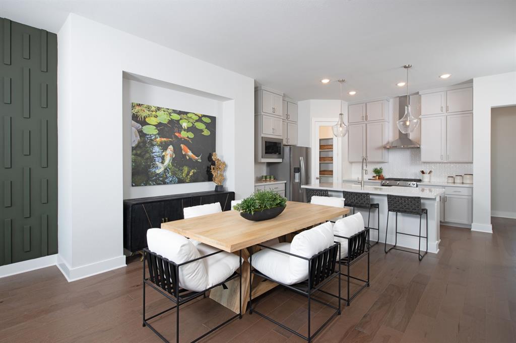 728 Ash Road - Photo 3