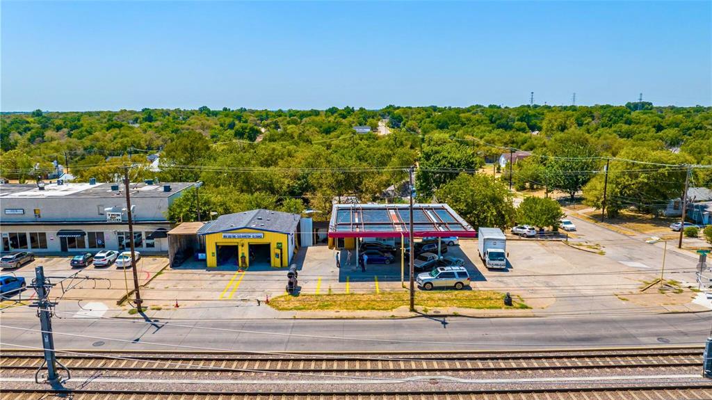 3701 Lancaster Road - Photo 1