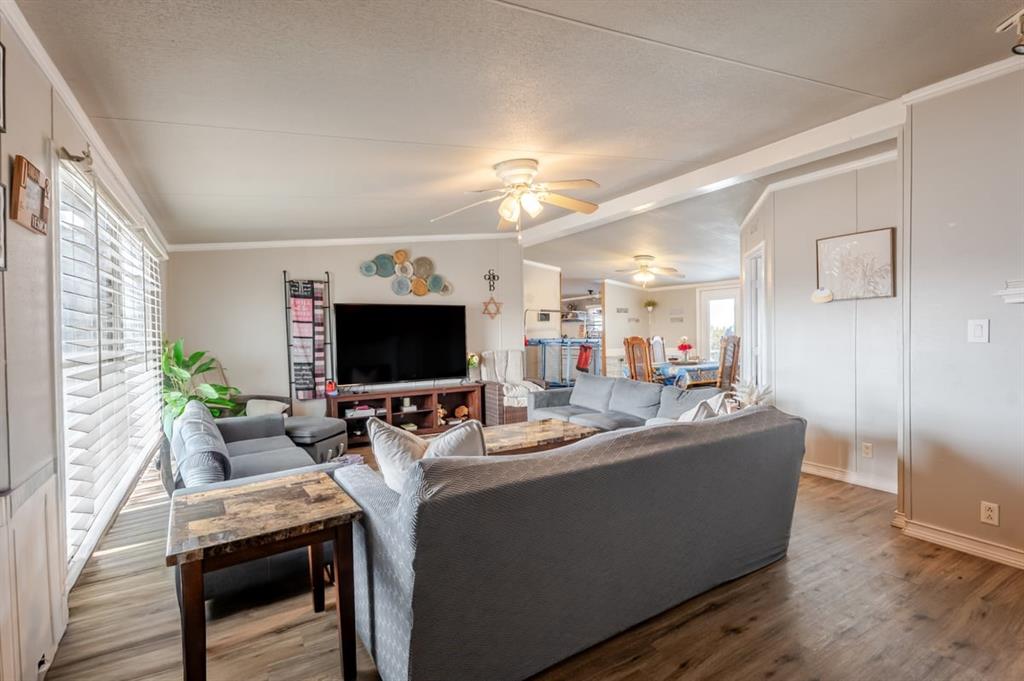 5206 Buttercup Court - Photo 3