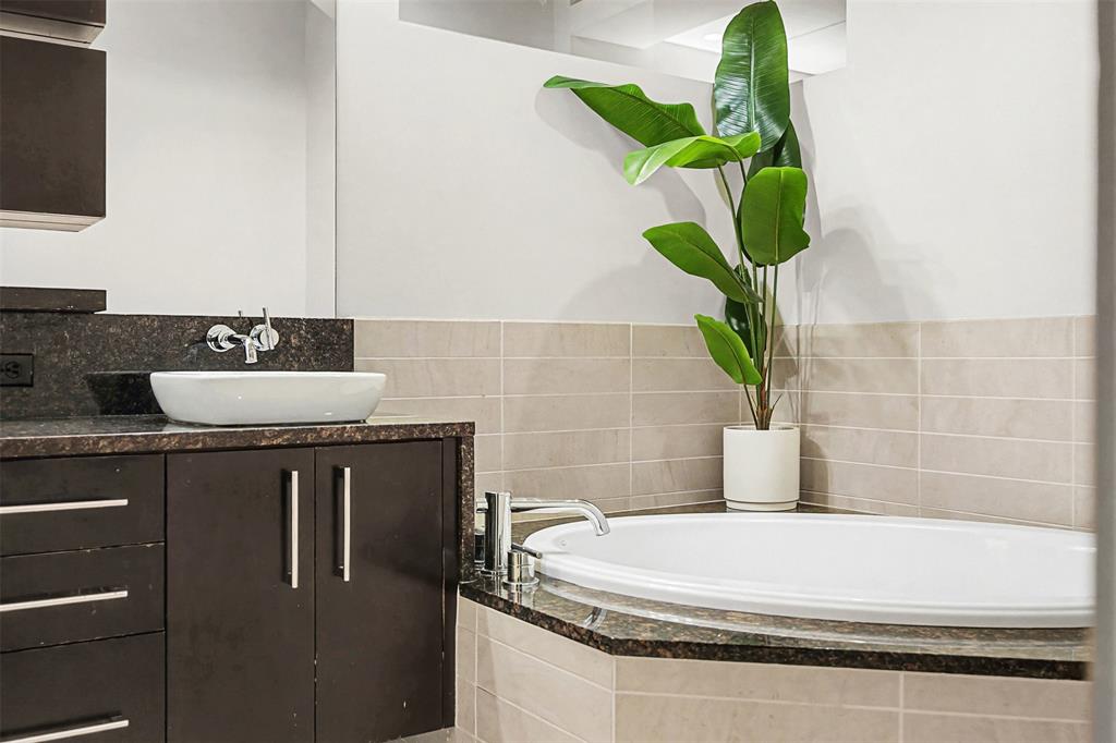 2600 W 7th Street - Photo 23