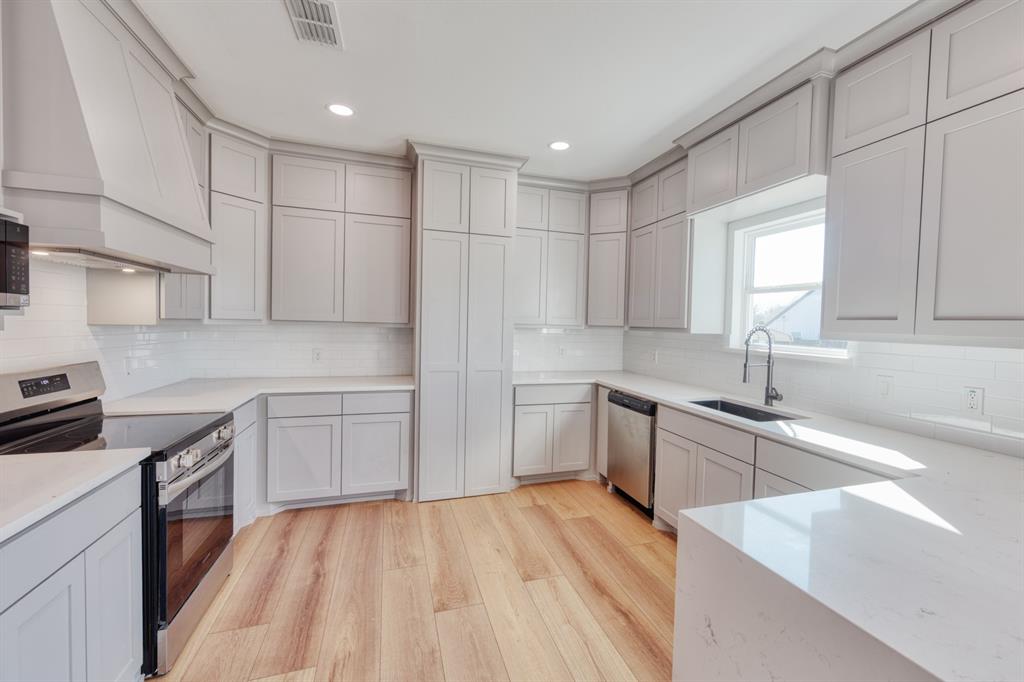 808 N Main Street - Photo 4