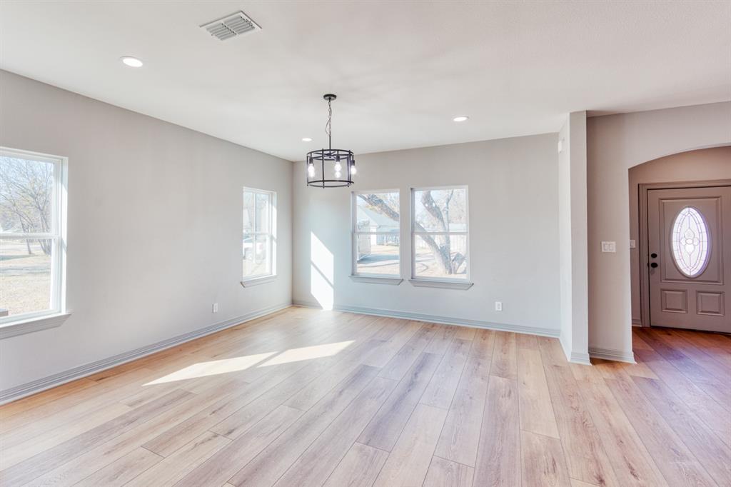 808 N Main Street - Photo 9