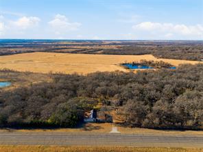 1469 Highway 31 - Photo 3