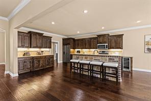 1028 Addison Avenue - Photo 3