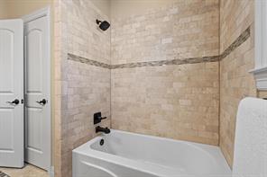 1028 Addison Avenue - Photo 34