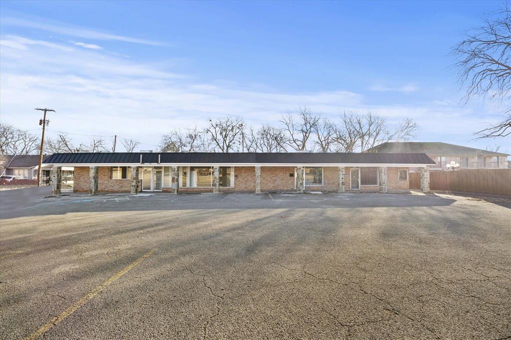 2108 Monroe Street - Photo 1