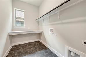 7812 Pondview Lane - Photo 5