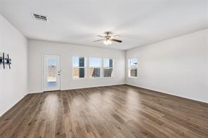 4009 Savoy Way - Photo 11