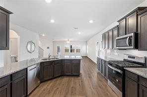 4009 Savoy Way - Photo 8