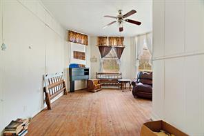 1080 Hearon Street E - Photo 6