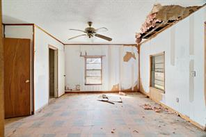 1080 Hearon Street E - Photo 9