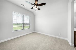 8210 Westburn Street - Photo 32