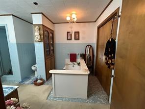 102 E Crockett Street - Photo 18