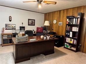 102 E Crockett Street - Photo 26