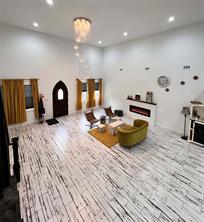 403 N Nash Street - Photo 2