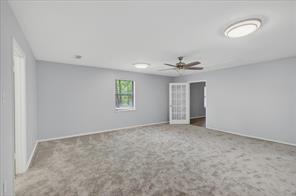 1051 County Road 2620 - Photo 4