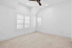 9708 Latour Court - Photo 23