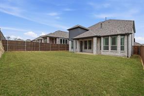9416 Trailway Drive - Photo 2