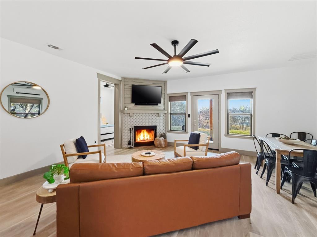 1782 FM 2951 - Photo 6