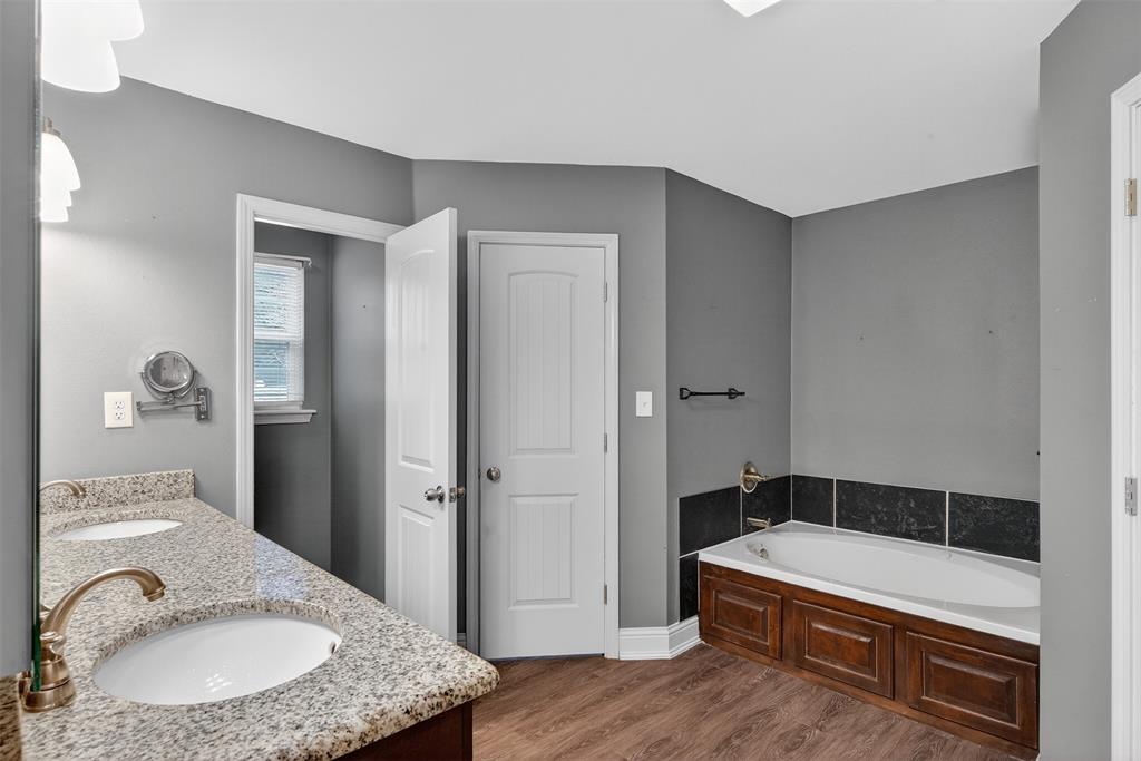 720 Haggerty Road - Photo 20