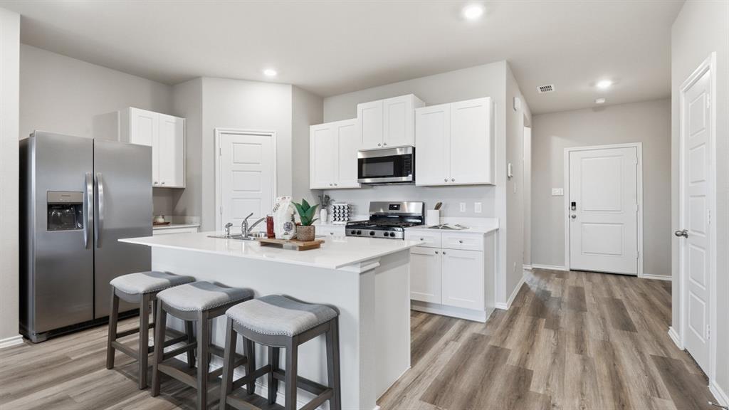 1149 BELHAVEN Street - Photo 2
