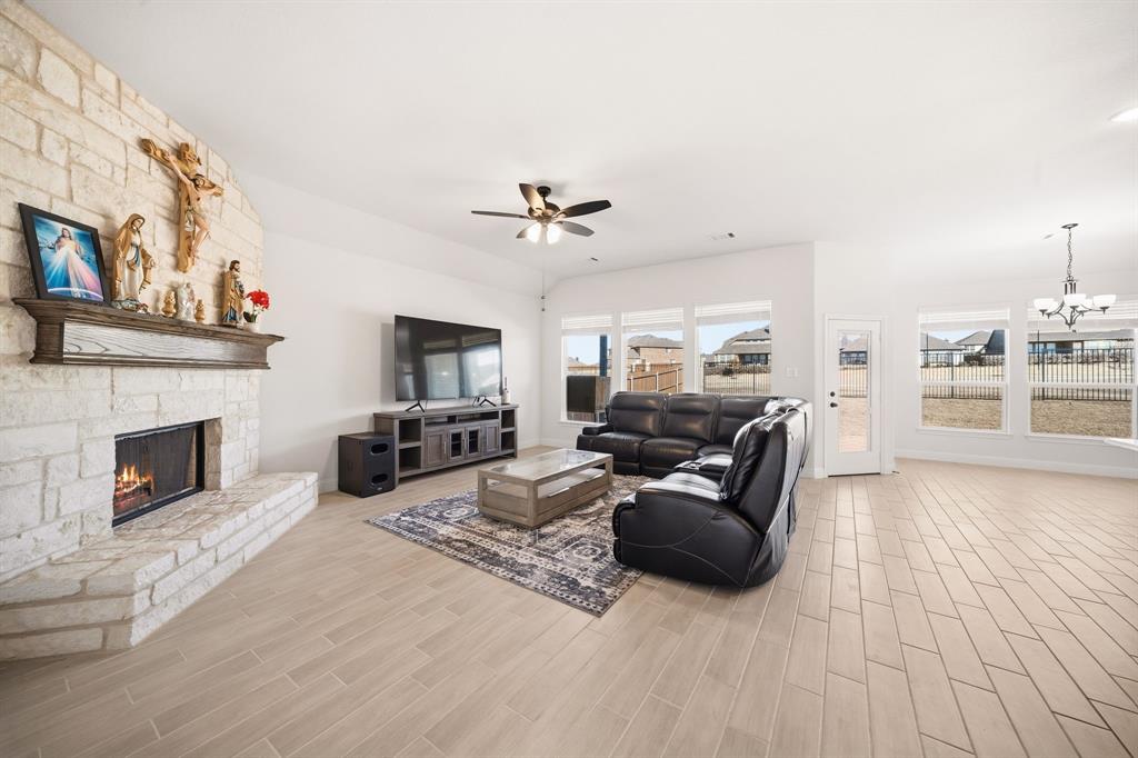 3841 Eagles Bluff Road - Photo 8