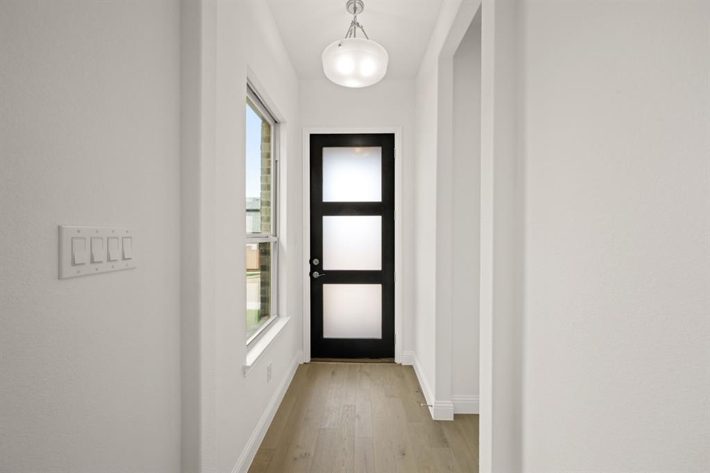 1540 Euclid Alley - Photo 14