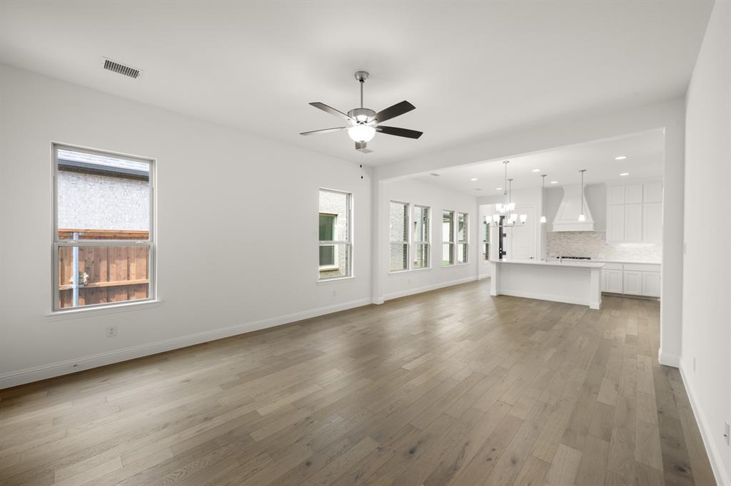 1540 Euclid Alley - Photo 32