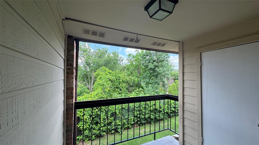 12484 Abrams Road - Photo 24