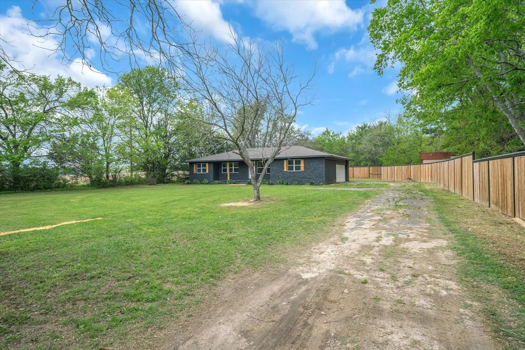 342 VZ County Road 2101 - Photo 2