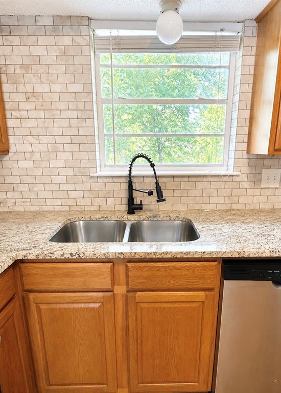 518 Calvin Drive - Photo 6