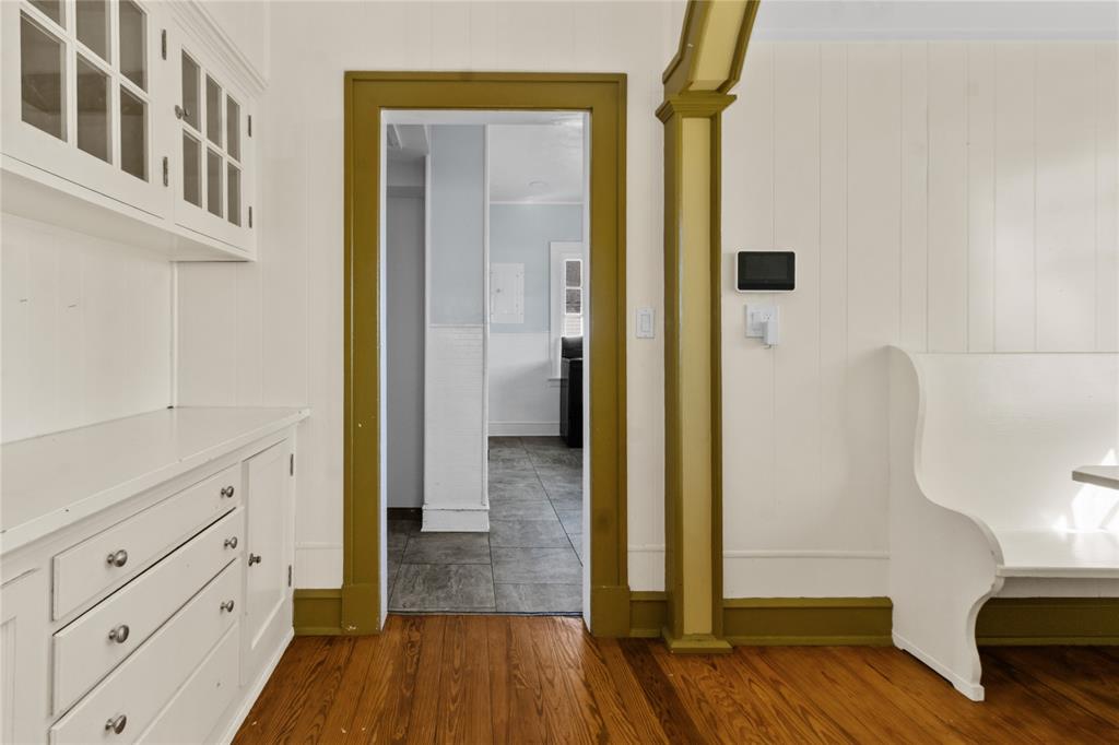 206 S Avenue B - Photo 7