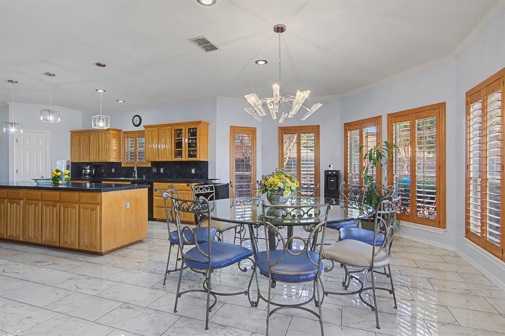 6400 Briercliff Court - Photo 12