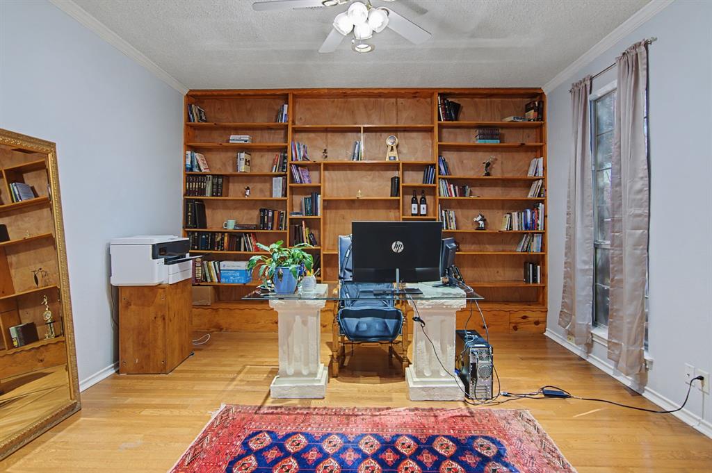 6400 Briercliff Court - Photo 6