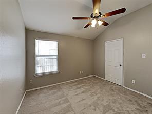 617 Oak Hollow Trail - Photo 4