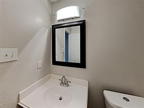 617 Oak Hollow Trail - Photo 6